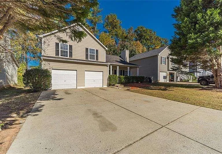 2716 Lake Park Rdg E — Photo 2