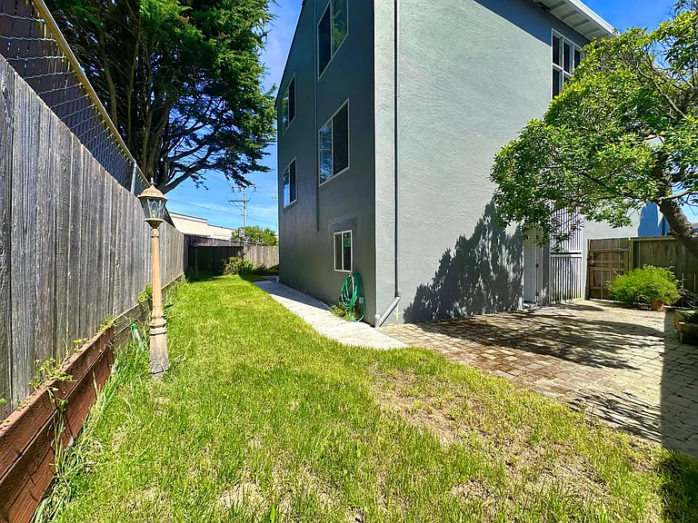 330 Higate Dr — Photo 9