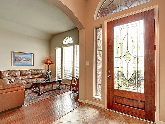 4th image of 2834 Stock Creek Ln