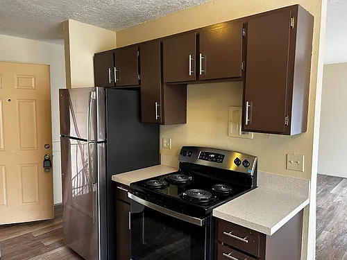 3808 SE Cesar E Chavez Blvd #6 Photo 1