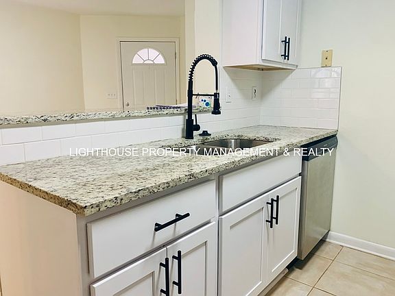 5th image of 3802 Windjammer Ln #2