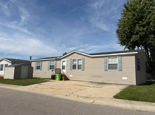 58331 Meadow Creek Blvd, Lenox, MI 48048