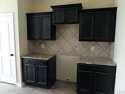 4th image of 309 Stillwater Creek Dr