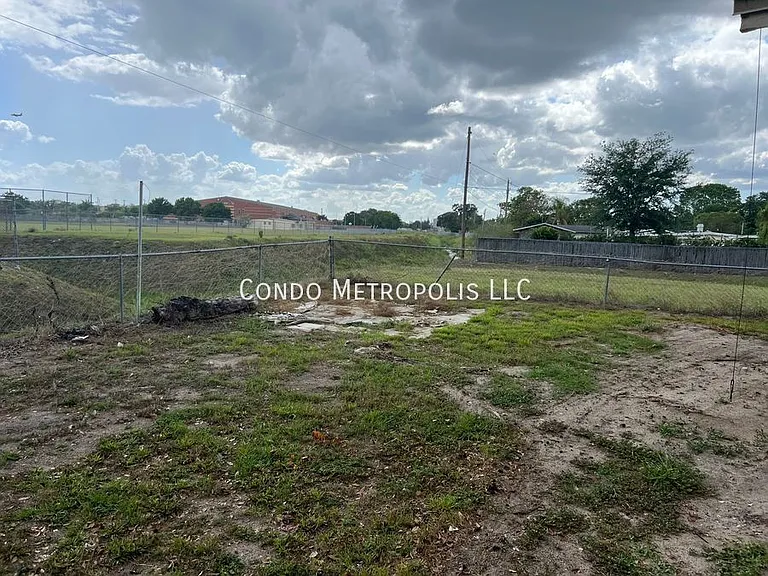 7924 Sun Vista Way — Photo 22