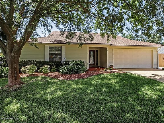 Front view with landscape