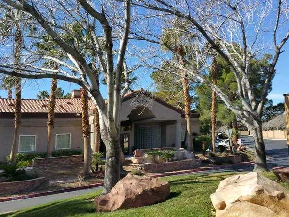 9325 W Desert Inn Rd APT 123, Las Vegas, NV 89117