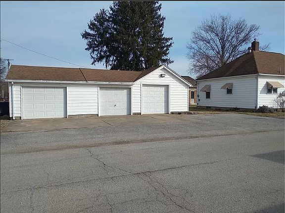 2nd image of 1800 N 3rd St