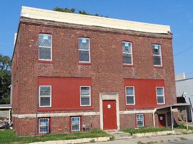 1st image of 3030 E 10th St #A
