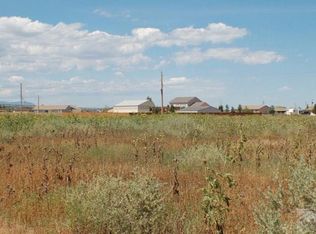 567 E Milt Dr, Pueblo West, CO 81007