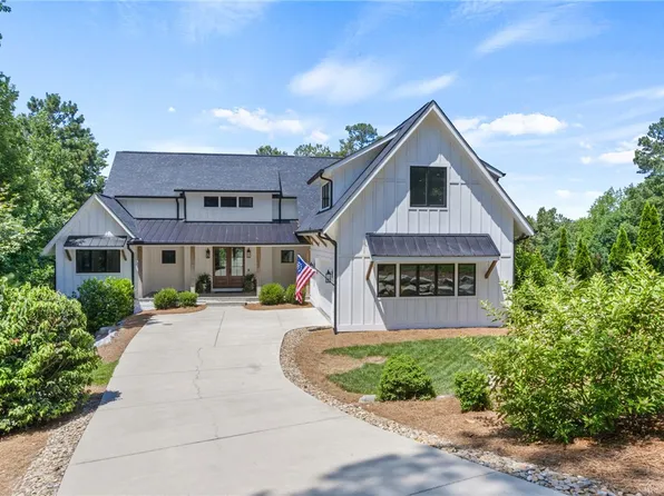 148 Cedar Bluff Ct, Six Mile, SC 29682