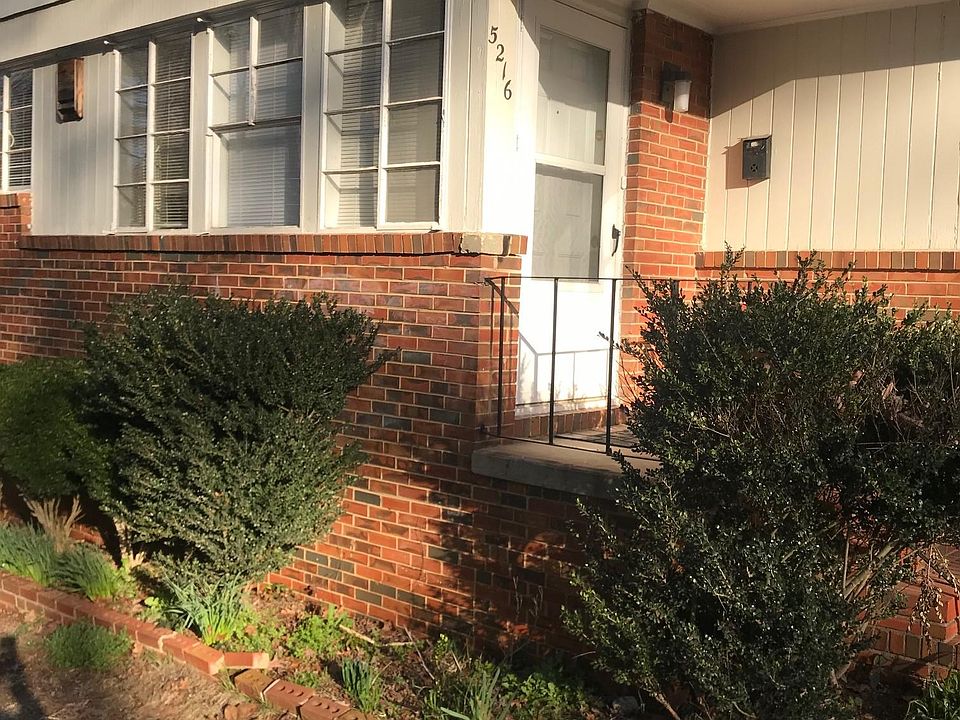 Front Entrance* 
(This is picture of opposite side of duplex, but they are the same)