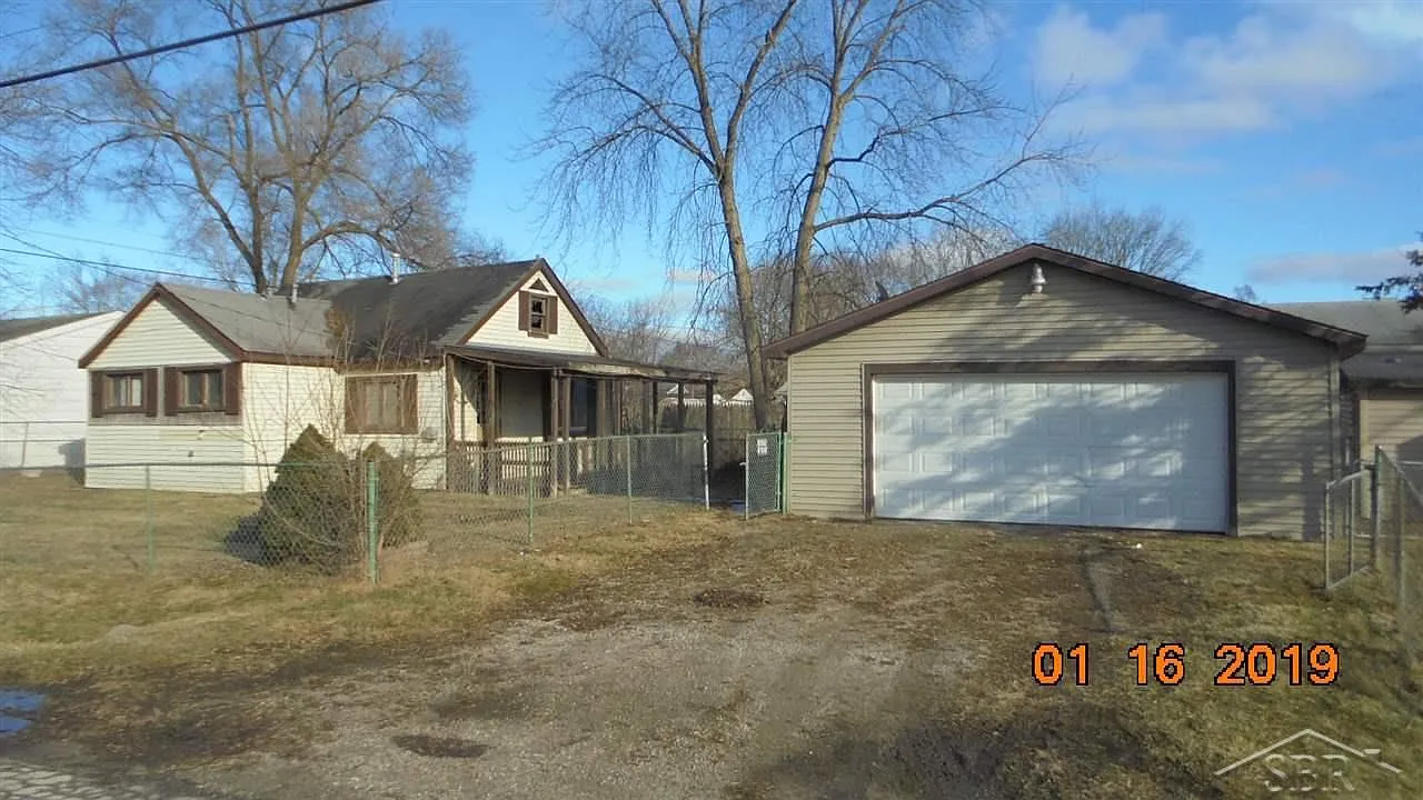 4100 Green St photo 1