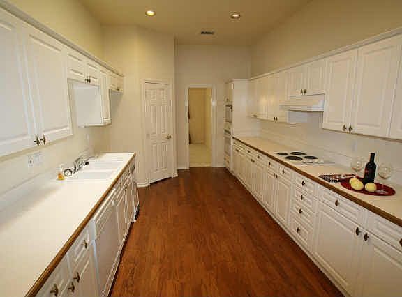 5th image of 6031 Ainsdale Ct