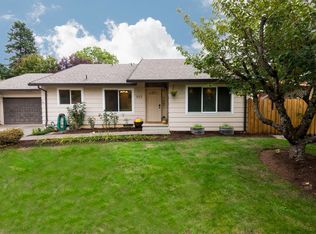 915 Hazelwood Dr, Oregon City, OR