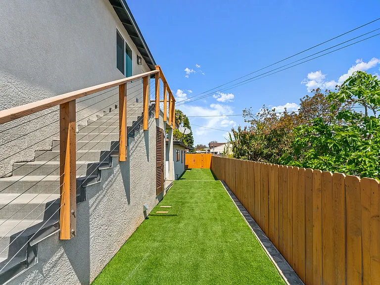 3288 Logan Ave #1 — Photo 20