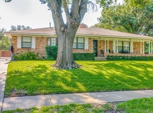10860 Waterbridge Cir, Dallas, TX 75218