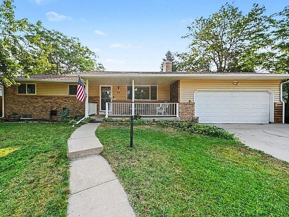 2nd image of 1930 Bobtail Ct