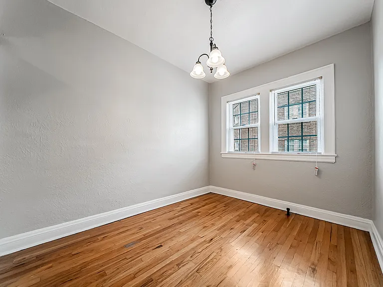 Lewis Manor Apartments — Photo 35