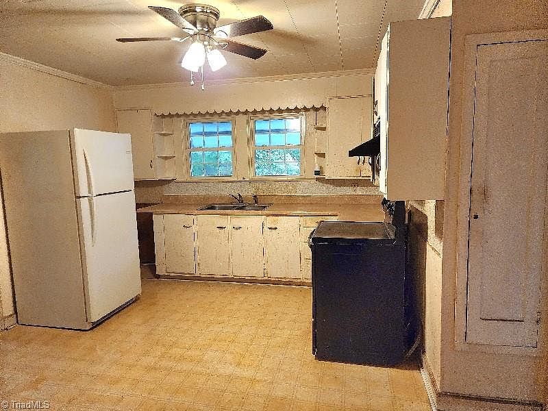 220 Underwood St, Asheboro, NC 27203 MLS 1103964 Zillow