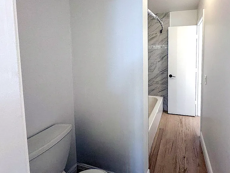 153 SW 3rd St — Photo 22