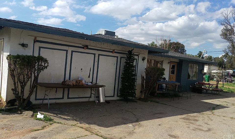 1st image of 24302 Myers Ave