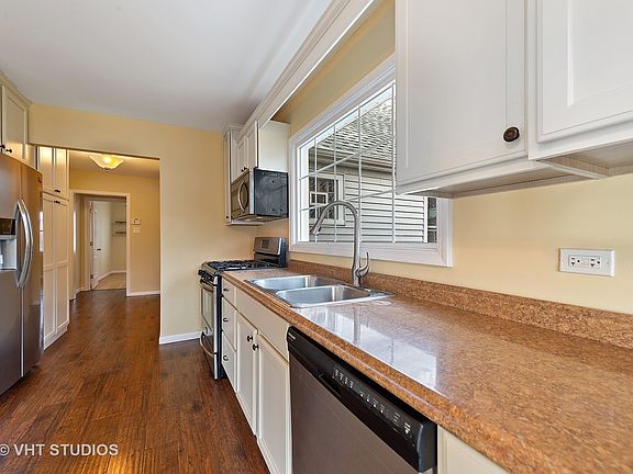 5th image of 325 Whitehall Ave