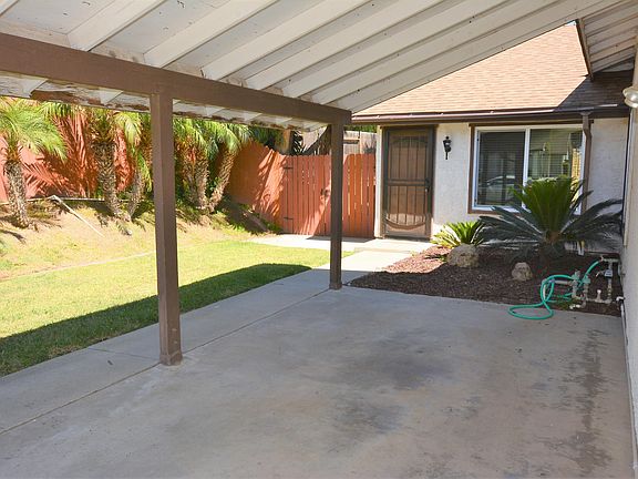 2nd image of 680 Hillcrest Dr