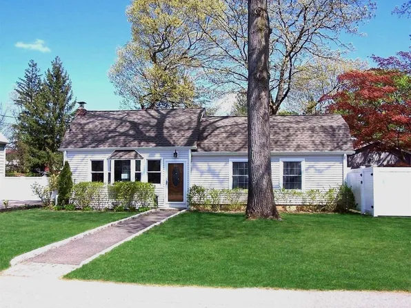 210 1st Avenue, East Northport, NY 11731