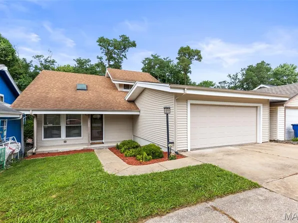 1439 Meadowside Dr, Saint Louis, MO 63146