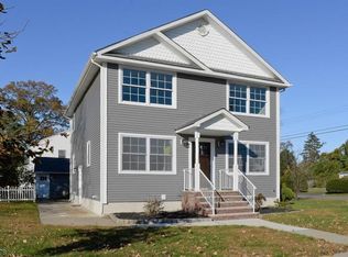 40 W Franklin Ave, Pequannock, NJ 07440