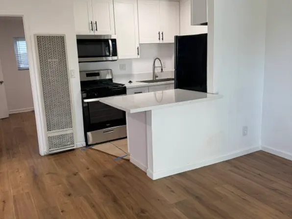 210 S Coronado St #2, Los Angeles, CA 90057