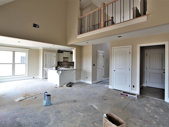 3rd image of 40 Neecee Dr #40