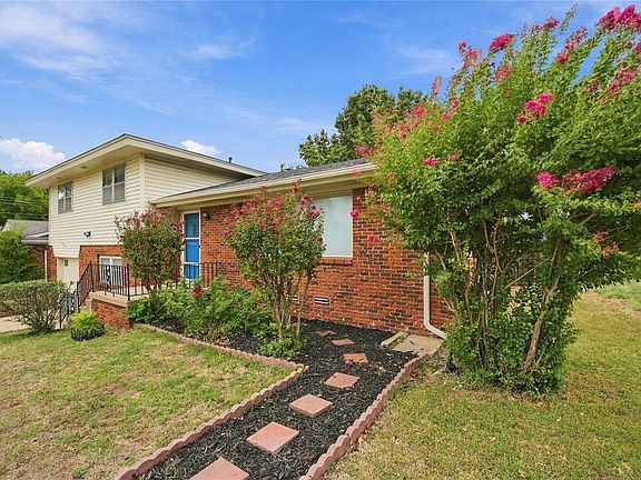 4th image of 305 Sherri Ln