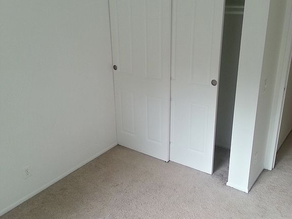 4th image of 2481 Glengyle Dr #152