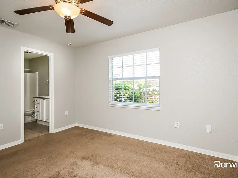 935 Whisper Lake Dr — Photo 9