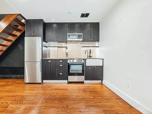 4th image of 1185 Bedford Ave #2A