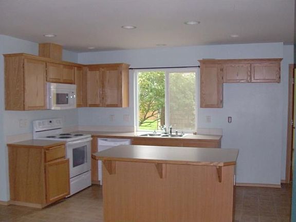 3rd image of 1608 S L St