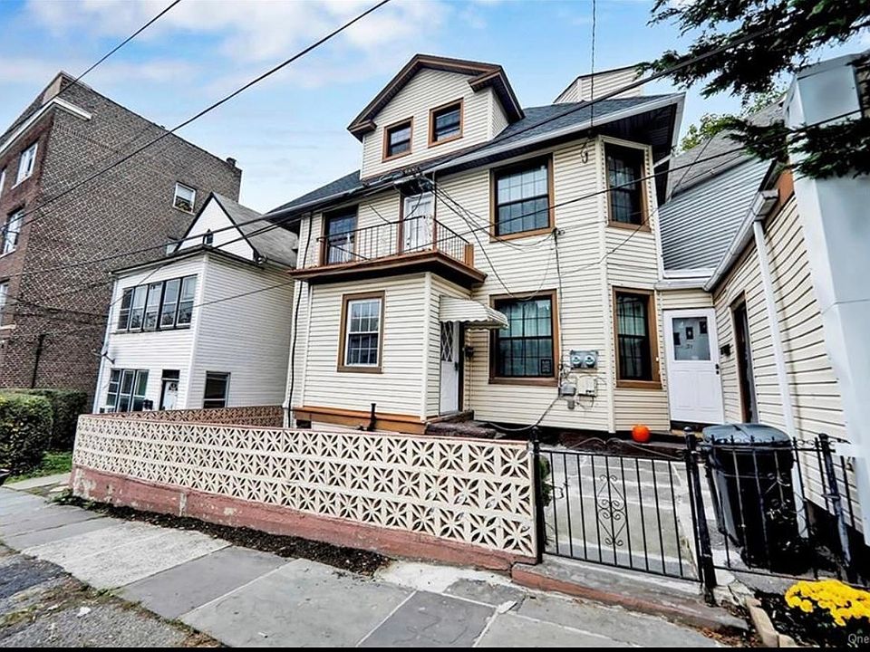 1st image of 31 Pearl St Unit 1