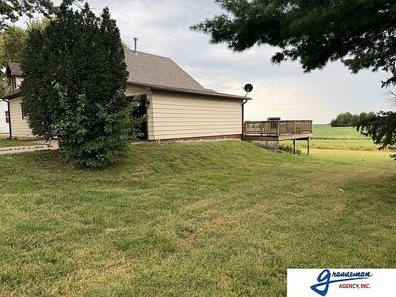 2nd image of 309 Maple St