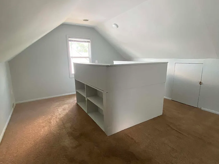 6798 Lozier Ave — Photo 12