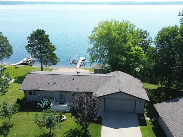 11229 W Lake Ida Ln, Lake Park, MN 56554