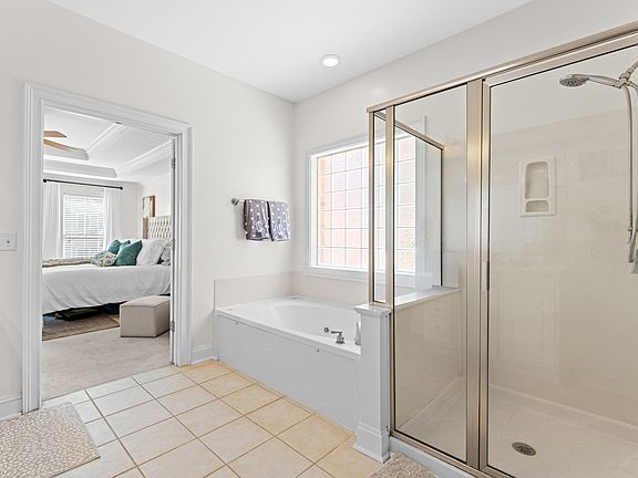 5th image of 100 Cutler Way