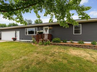 212 Autumn St, Shellsburg, IA 52332