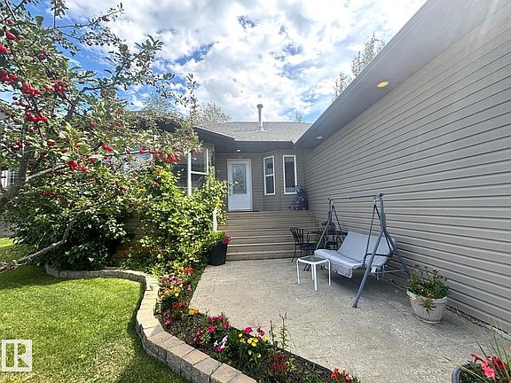 2nd image of 3512 45th St