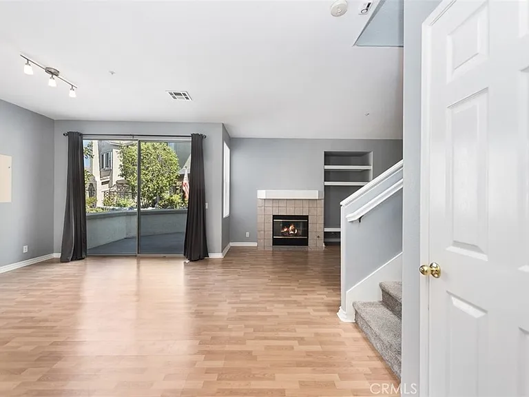 437 N Castletown #C-C-C — Photo 4