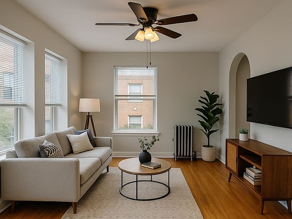 3rd image of 4742 S Drexel Blvd APT 3W