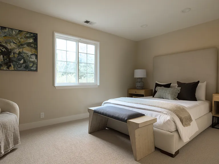 10 Meadow Ln — Photo 13