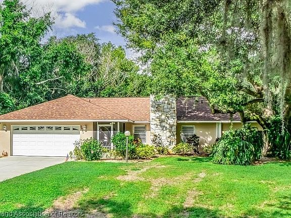 2nd image of 5901 Sun Valley Dr