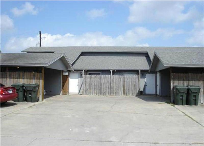 1st image of 5721 Crestmore Dr