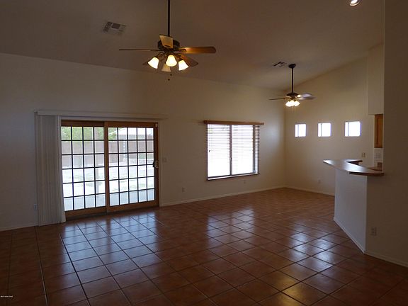 3rd image of 9513 N Elan Ln